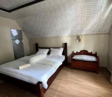 Bukit Lawang Hotel | NANGIN VILLA's & HOTEL - BUKIT LAWANG
