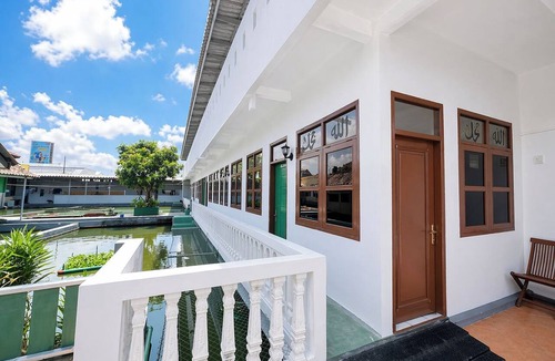 Tasikmalaya House | Nata Hotel Tasikmalaya