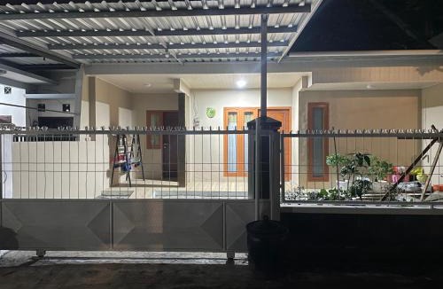 Oro Oro Ombo Villa | Ndalem Sakinah