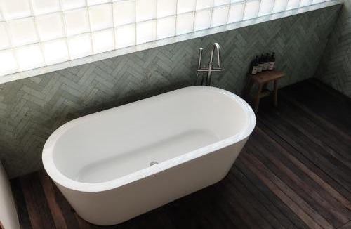 Kediri Hotel | New Little Ripper Boutique Hotel