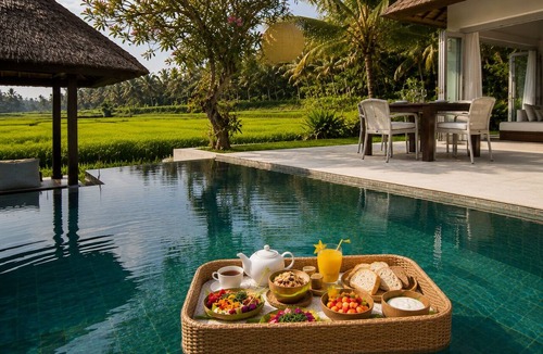 Lodtunduh Villa | New Moon Villa | Private Pool & Rice Field Views