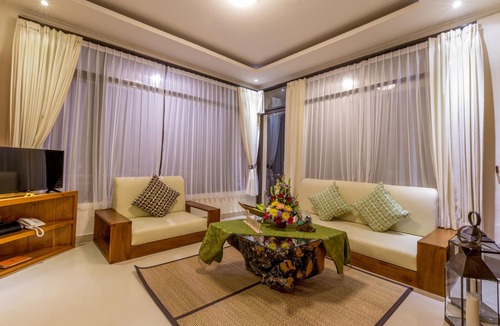 Melayang Hotel | Om Ham Retreat and Resort