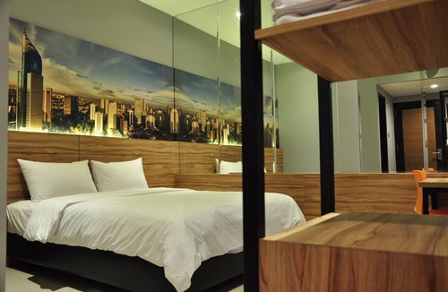 Old Jakarta Hotel | Orange Inn Hotel Mangga Besar