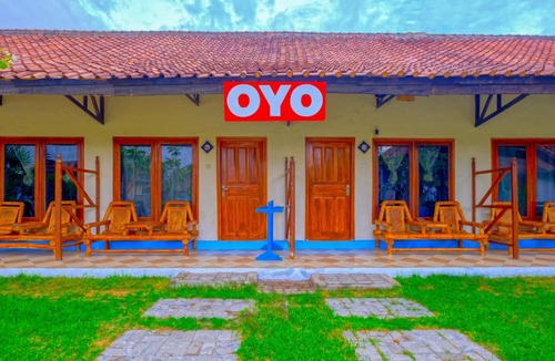 Kuta Hotel | OYO 1871 Surfers Inn Lombok