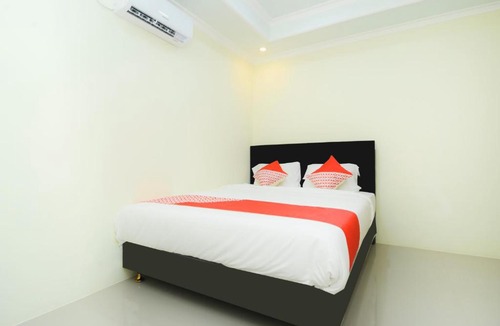 Probolinggo Hotel | OYO 1909 Edelweiss Residence Syariah