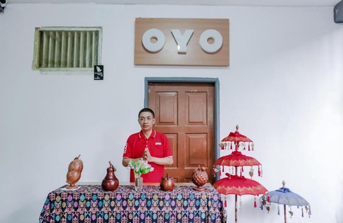 Malang Hotel | OYO 437 Hnr Homestay Syariah