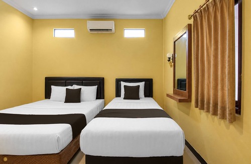 Prawirotaman Hotel | OYO 512 Ndalem Mantrijeron Hotel