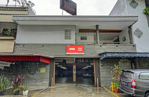 Bandung Hotel | OYO 90103 Hotel Palem