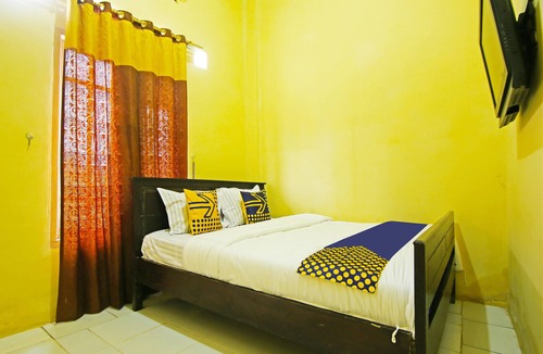 Muaraburnai Hotel | OYO 91111 Als Hotel