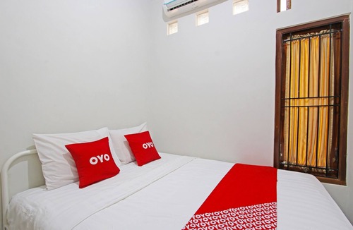 Tegal Hotel | OYO 91487 Ib Homestay Syariah