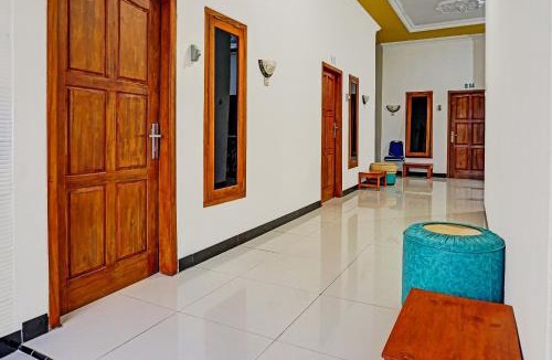 Madiun Hotel | OYO 91599 Penginapan Mutiara Madiun