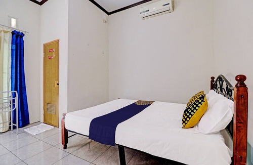 Jambi Hotel | OYO 92056 Asri Kost Syariah