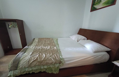 Bumi Serpong Damai Hotel | OYO 93826 Cprc Inn Serpong