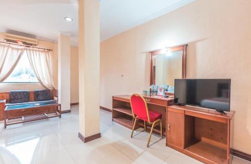 Cibinong Hotel | OYO 94759 Hotel Taman Cibinong