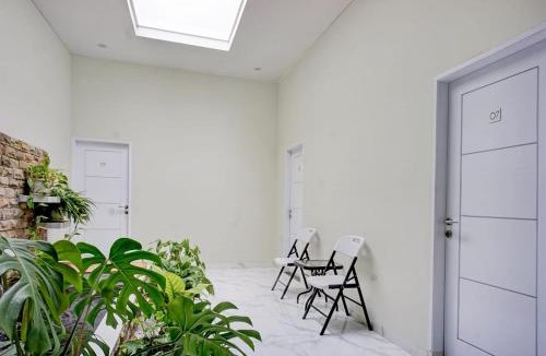 Banaran Hotel | OYO 95054 Prima Jaya Homestay Syariah