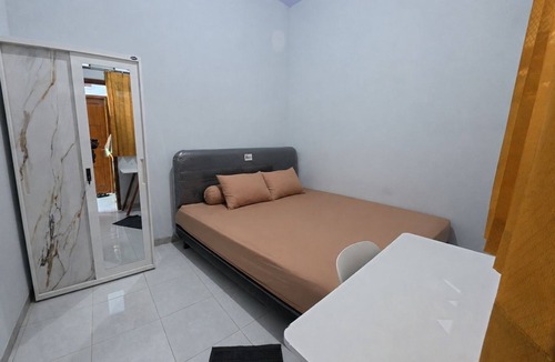 Pasuruan Hotel | OYO 95293 Citra Homestay Syariah