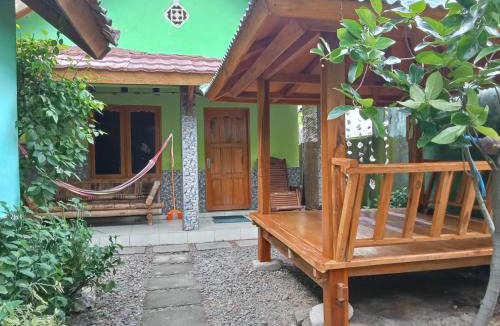 Gili Gede House | Pelangi Homestay & Resto Gili Gede