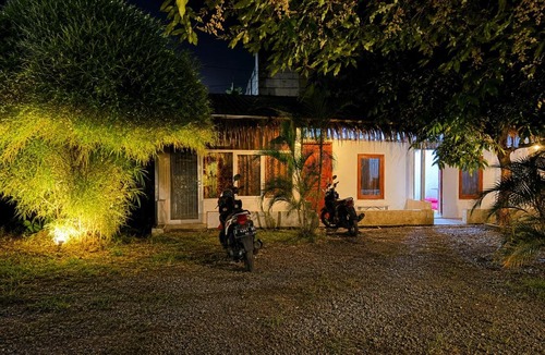 Tasikmalaya Villa | Penginapan Zia Tasikmalaya