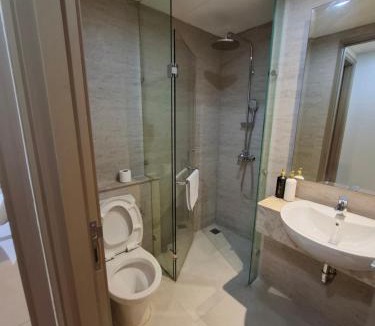 Pantai Indah Kapuk Apartment | PIK goldcoast seaview apartment Honolulu by SuiteStay