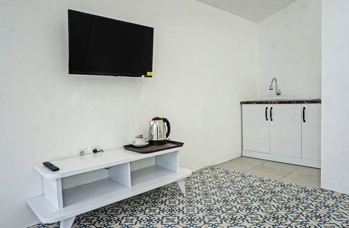 Pondok Ranji House | Pool Access Suite near Aviary Park