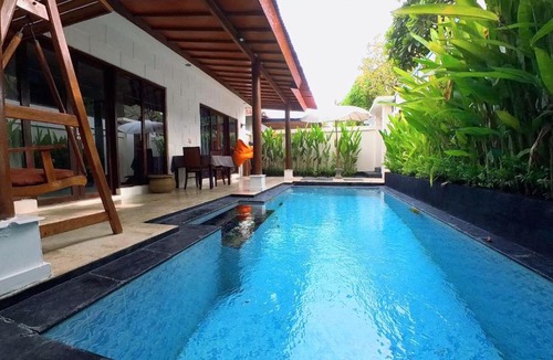 Raya Kuta Villa | Privat Pool villa at kuta