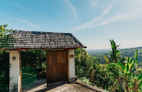 Kayu Putih Villa | Private Infinity Pool | Sunset Deck | Ocean Views