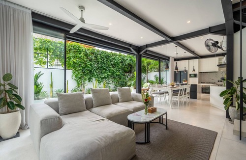 Umalas Villa | Private Pool Modern Design Beach Access
