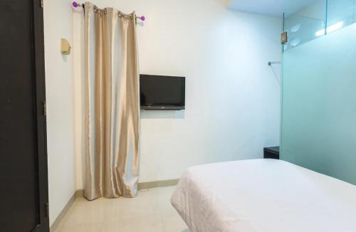 Jelambar House | Puri Maju Hotel
