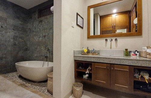 Sambahan Bed & Breakfast | Puri Raya Villa Ubud