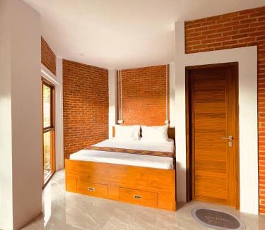 Labuan Bajo Hostel | Puu Pau Hotel & Coffee Shop