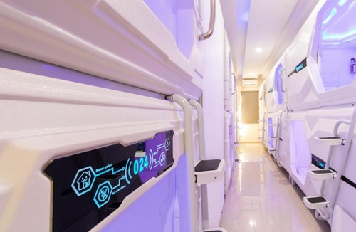 Medan Hostel | RedDoorz Hostel @ Capsule Inn Medan