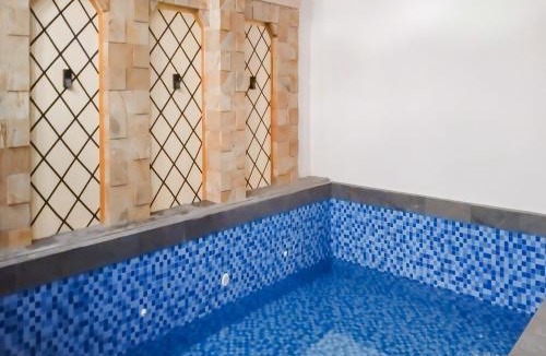 Tasikmalaya Hotel | RedDoorz near Plaza Asia Tasikmalaya