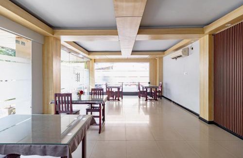 Tanjung Duren Utara Hotel | RedDoorz Plus at Suba Hotel Tanjung Duren