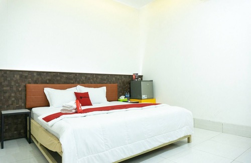 Ende House | RedDoorz Plus @ Ende City Center