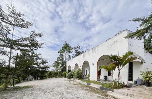 Lawe-lawe Hotel | RedDoorz Syariah at Suatu Villa IKN