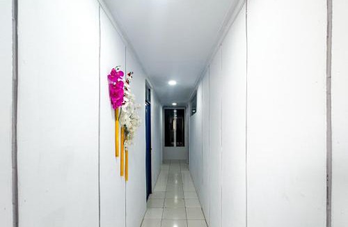 Ciumbuleuit Hotel | RedDoorz Syariah at Sultana Guest House
