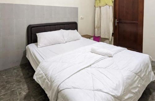 Klojen Hotel | Redisa RedPartner near RS Saiful Anwar