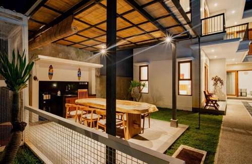 Renon Villa | RL Villa Sanur Spacious Pool