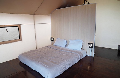 Cigugur Hotel | royal mulia glamping