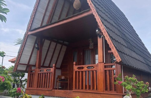 Lovina House | Rumah Kashimi