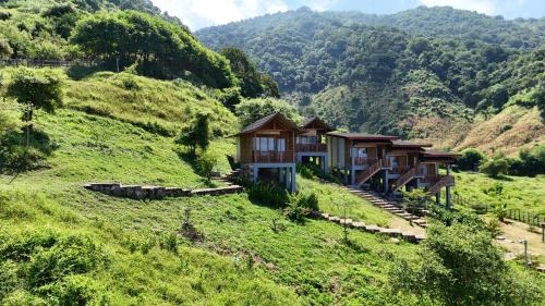Sumbawa Barat Apartment | Saluvi Hill's
