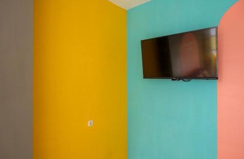 Banjarsari Hotel | Sans Hotel Fourth Loft Solo