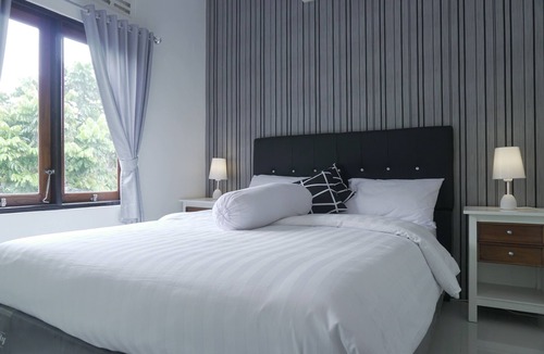 Sleman Villa | Sayana Homestay