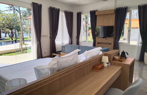 Tembok Hotel | Scampi Indorus Resort