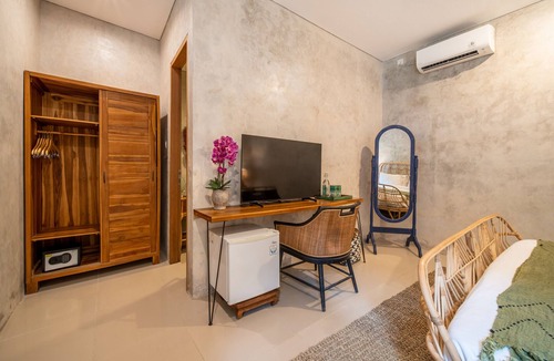 Berawa Bed & Breakfast | Seaside Boutique Hotel 107 (30m from beach)
