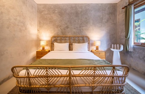 Berawa Bed & Breakfast | Seaside Boutique Hotel 107 (30m from beach)