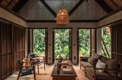 Praya Barat Villa | Seaside Collective
