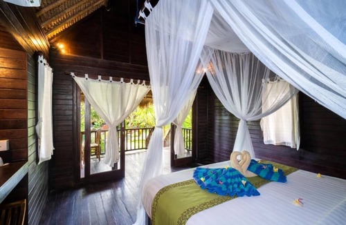 Mushroom Bay Hotel | Sedok Jineng Villa Lembongan