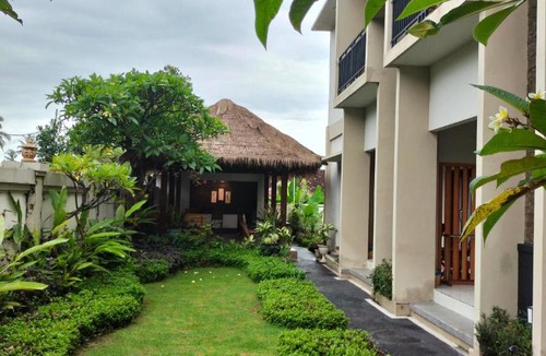 Senggigi House | Semilir Senggigi Inn