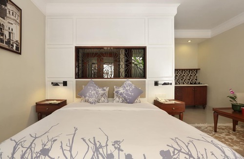 Sunset Road Hotel | Seminyak Lagoon All Suites Hotel